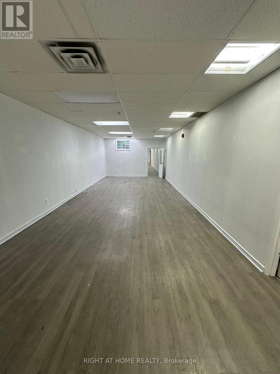 5 - 1278 St.clair Avenue W, Toronto, Ontario  M6E 1B9 - Photo 14 - W11963157