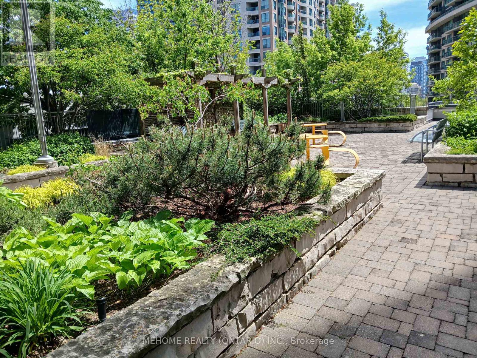 2104 - 15 Greenview Avenue, Toronto, Ontario  M2M 4M7 - Photo 6 - C12163905