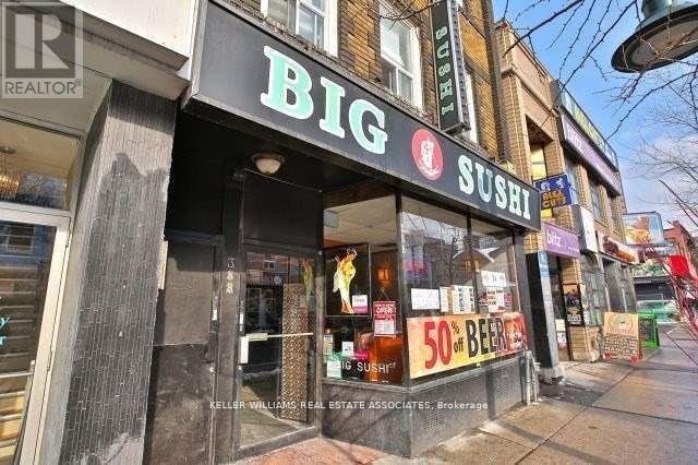 388 BLOOR STREET W, Toronto, Ontario