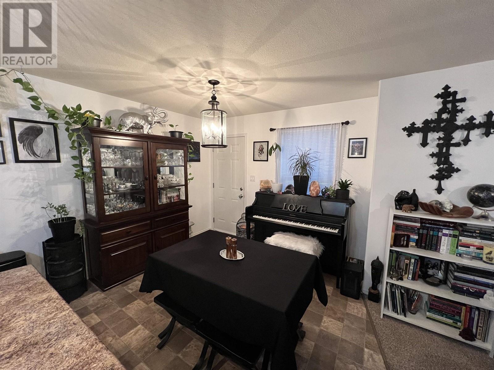 7 4620 E 52 Avenue, Fort Nelson, British Columbia  V0C 1R0 - Photo 7 - R3004369