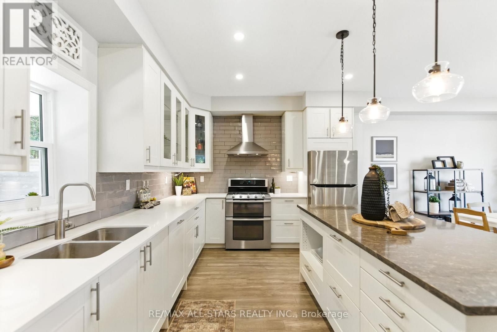 96 Mechanic Street, Uxbridge, Ontario  L9P 1G9 - Photo 6 - N12163961