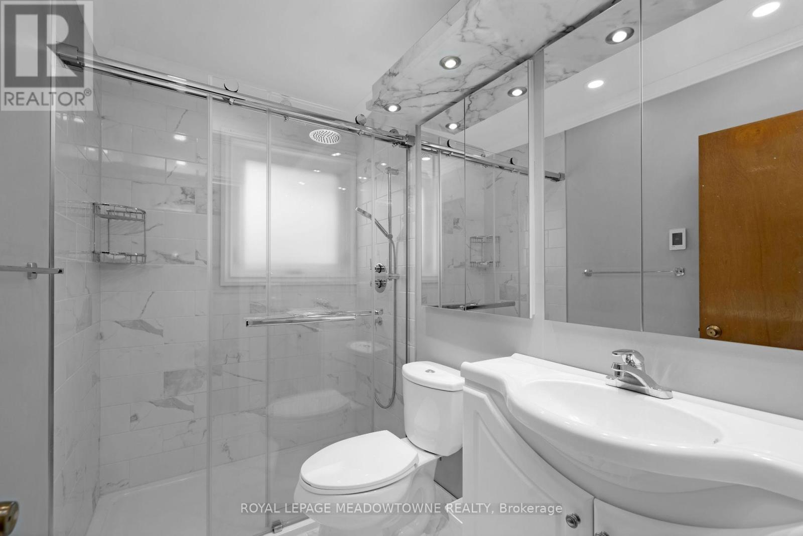 13181 Hwy 7, Halton Hills, Ontario  L7G 4S4 - Photo 12 - W12022305