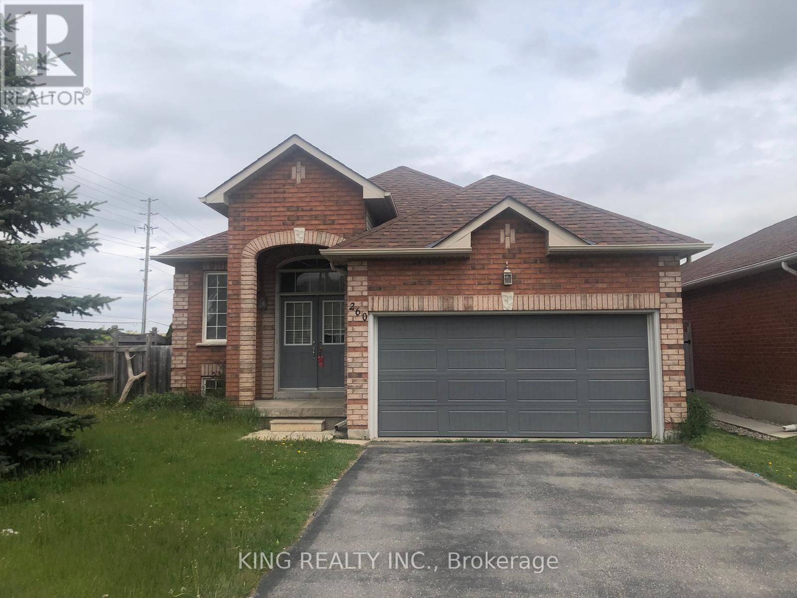 260 Stanley Street, Barrie, Ontario  L4M 6Y2 - Photo 1 - S12163930
