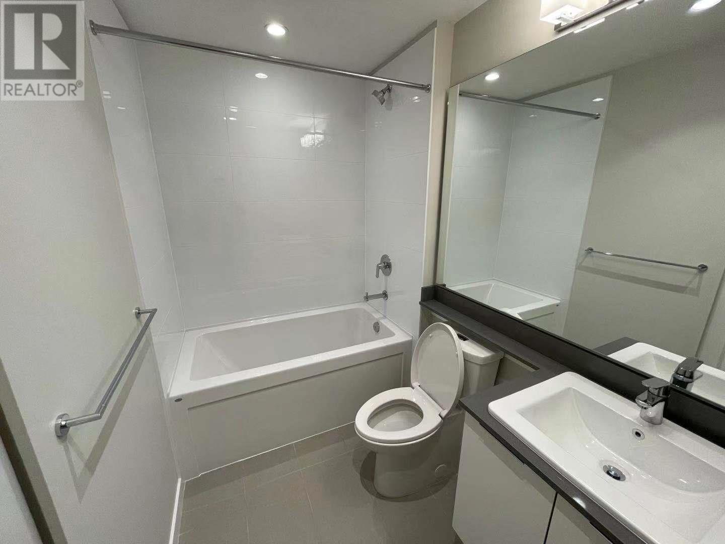 202 2651 Library Lane, North Vancouver, British Columbia  V7J 0C1 - Photo 13 - R3004673