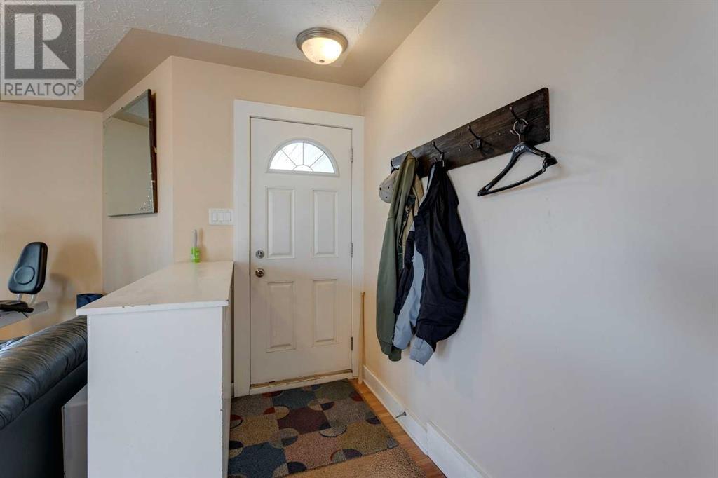 Property at 2428 25 Avenue NW image 5
