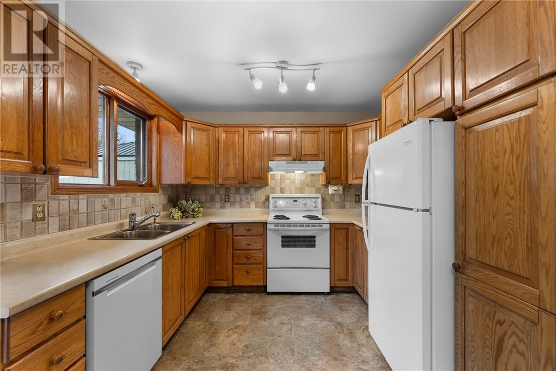101 Catalina Court, Sudbury, Ontario  P3E 5M5 - Photo 7 - 2122365