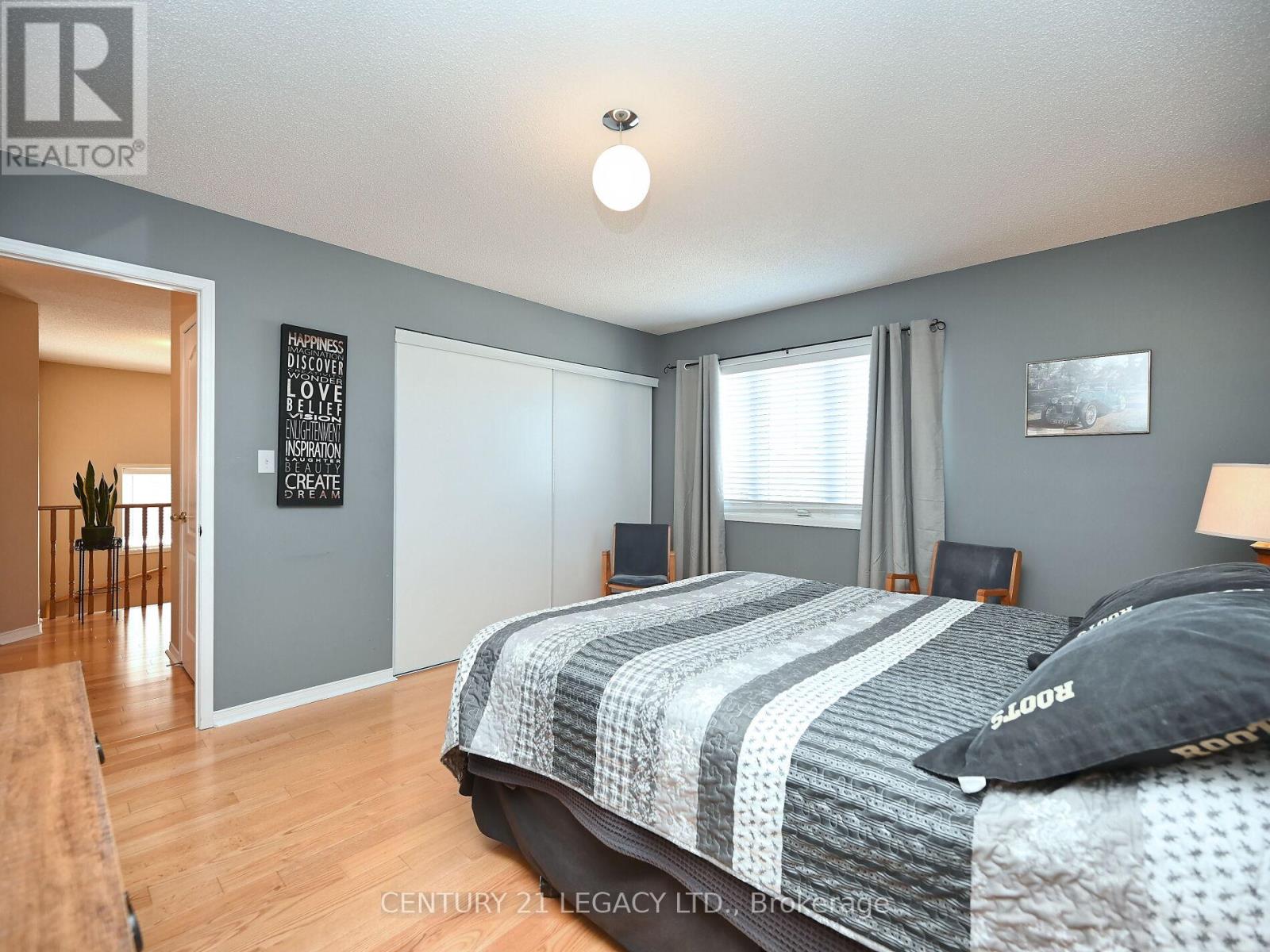 32 Bluewater Crescent, Brampton, Ontario  L7A 2H1 - Photo 31 - W12163890