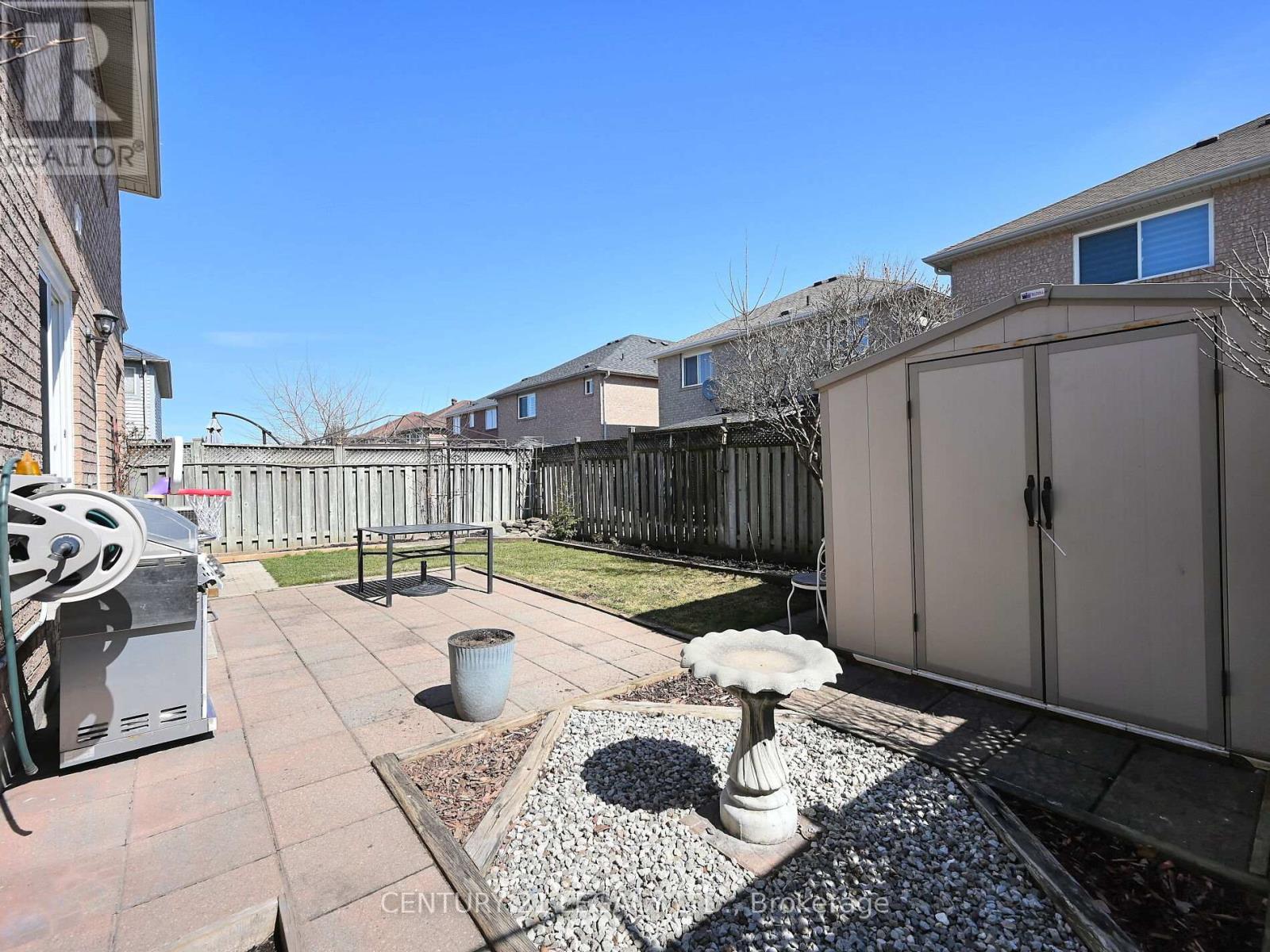 32 Bluewater Crescent, Brampton, Ontario  L7A 2H1 - Photo 50 - W12163890