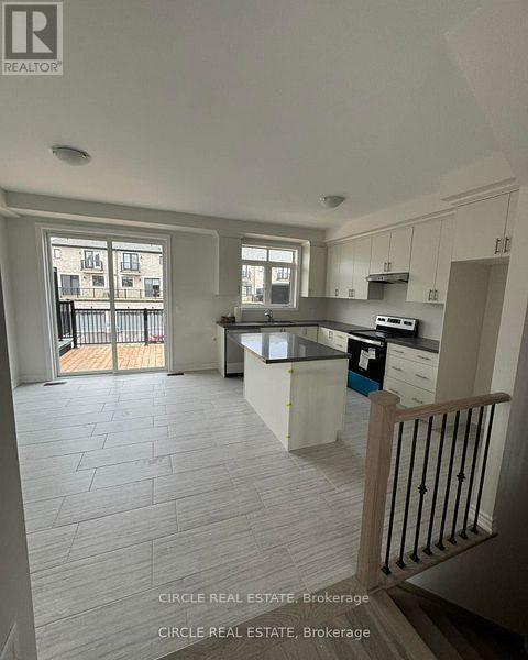 65 Minnock Street, Caledon, Ontario  L7C 4K8 - Photo 8 - W12163895