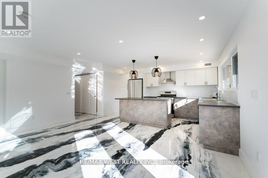 63 Lonborough Avenue, Toronto, Ontario  M6M 1X2 - Photo 13 - W12163897