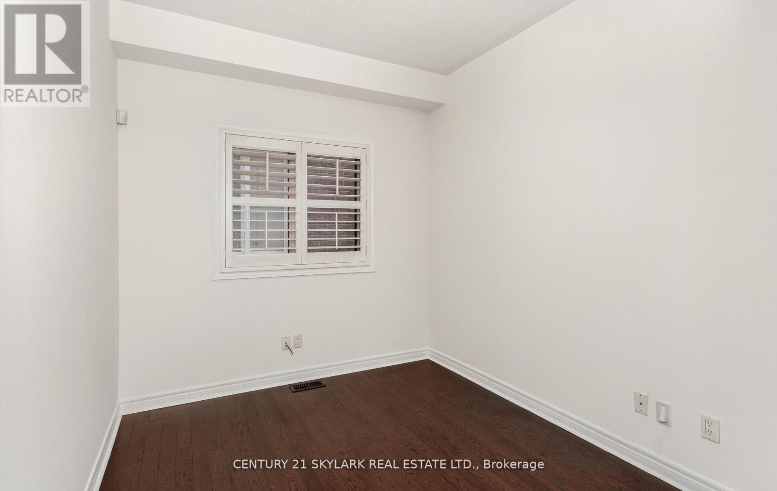 94 Bayhampton Drive, Brampton, Ontario  L6P 3A9 - Photo 15 - W12163898