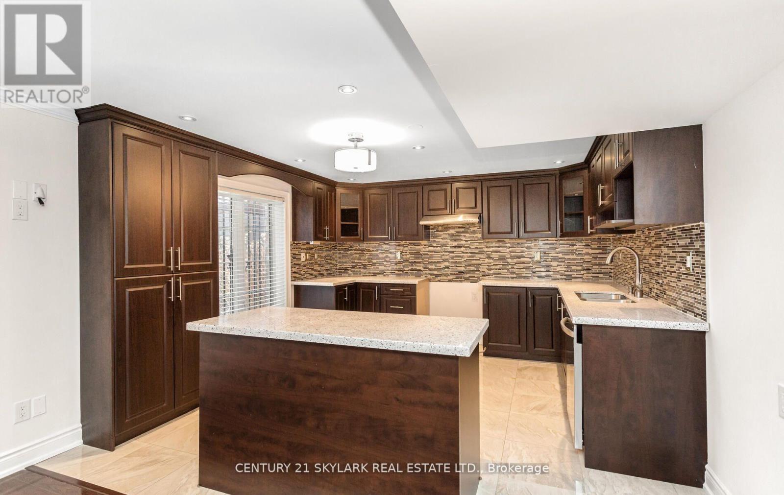 94 Bayhampton Drive, Brampton, Ontario  L6P 3A9 - Photo 41 - W12163898