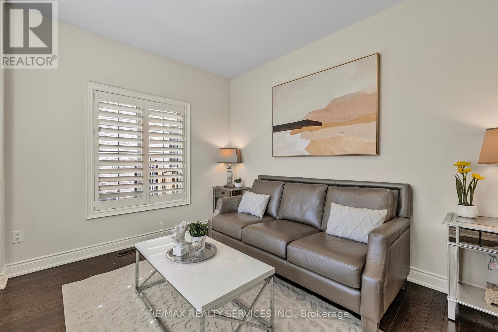 5 Perth Street, Brampton, Ontario  L6Z 4P3 - Photo 8 - W12163913