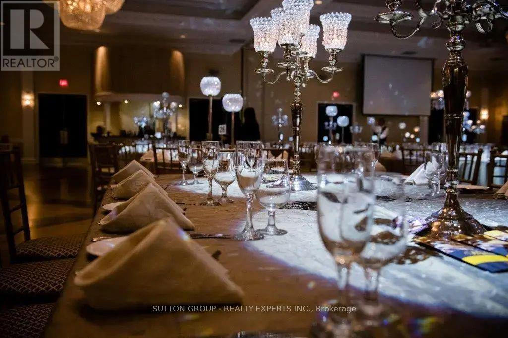 8,9,10 - 50 Kennedy Road S, Brampton (Brampton East Industrial), Ontario  L6W 3R7 - Photo 8 - W12163953