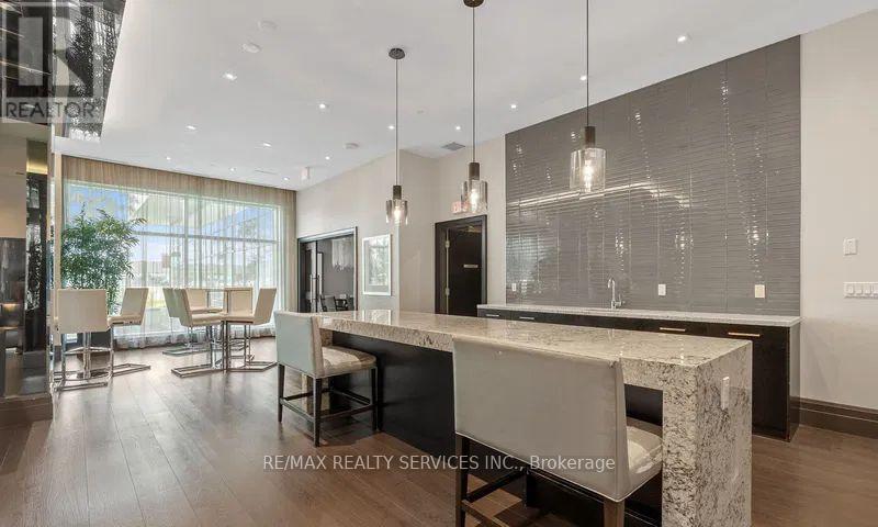 1507 - 65 Speers Road, Oakville, Ontario  L6K 0J1 - Photo 25 - W12163962