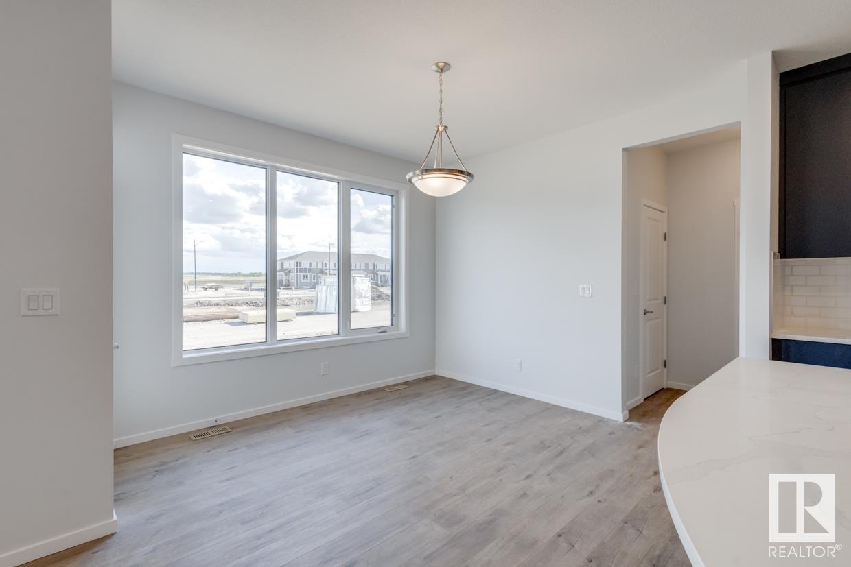 2040 209 St Nw, Edmonton, Alberta  T6M 2X6 - Photo 10 - E4437654