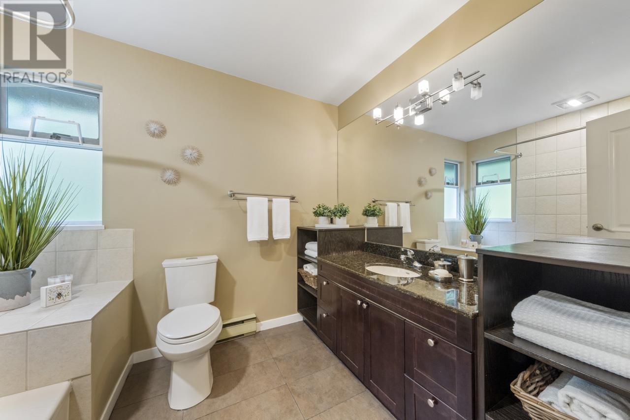 4700 Underwood Avenue, North Vancouver, British Columbia  V7K 3A8 - Photo 21 - R3005378