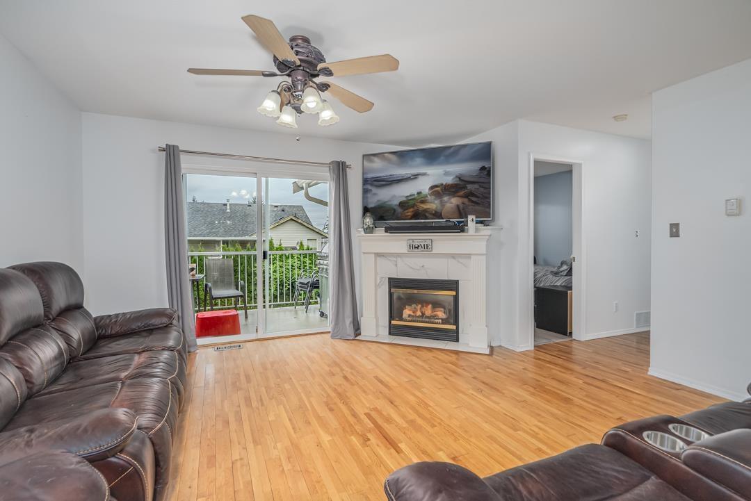 8 3635 Blue Jay Street, Abbotsford, British Columbia  V2T 6T3 - Photo 9 - R3001563