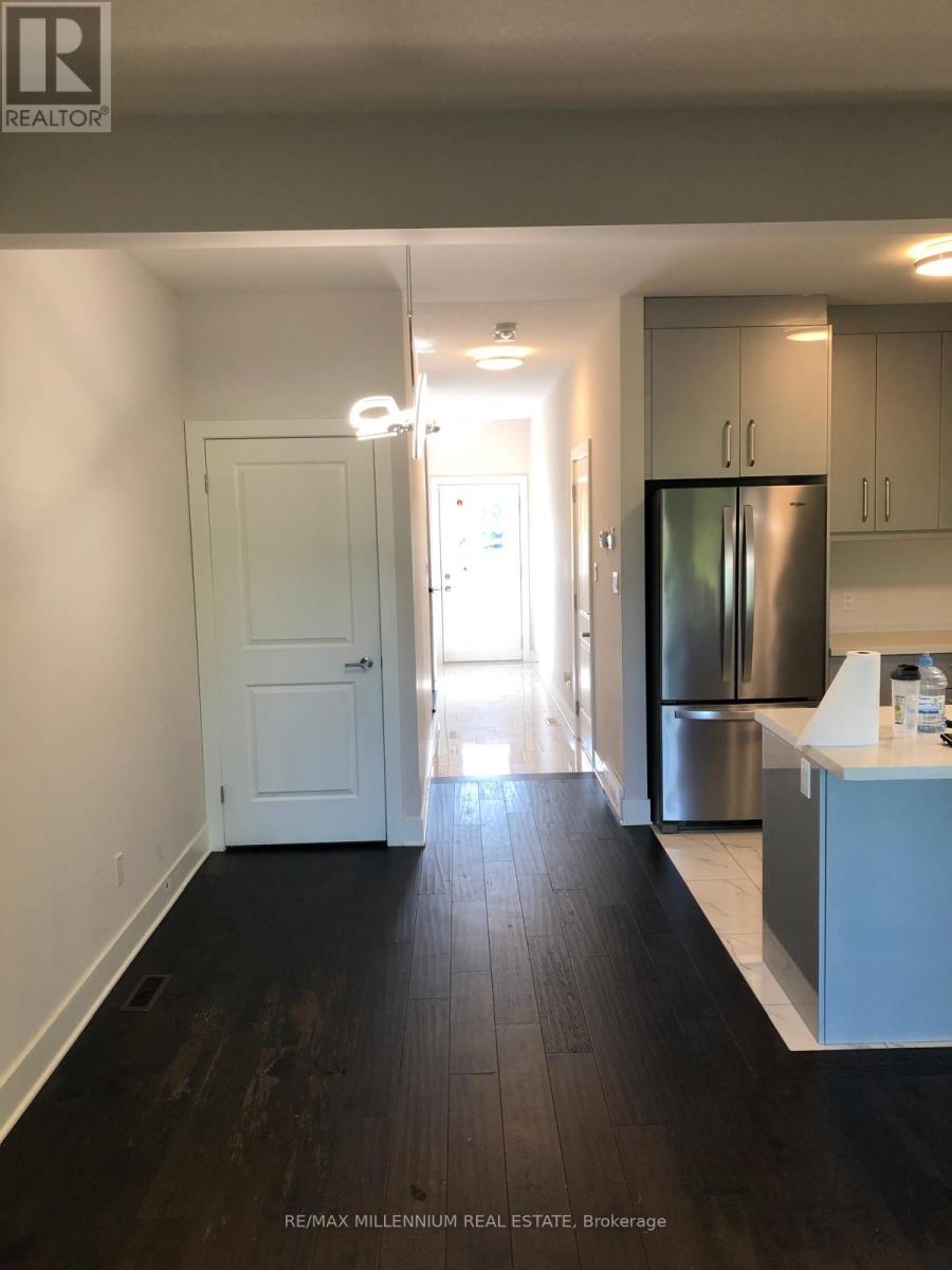 Photo 5 of 32 for 12 - 2621 Holbrook Drive
