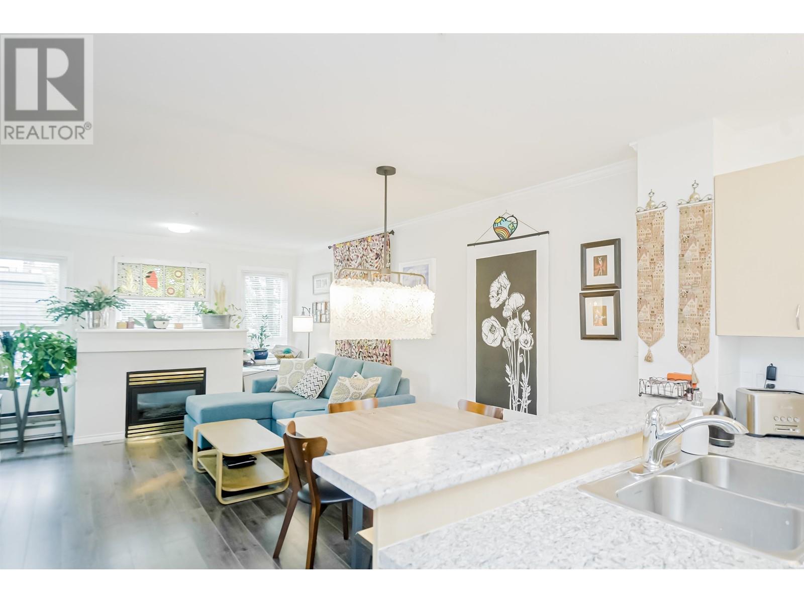 303 4989 Duchess Street, Vancouver, British Columbia  V5R 6E5 - Photo 8 - R3005619