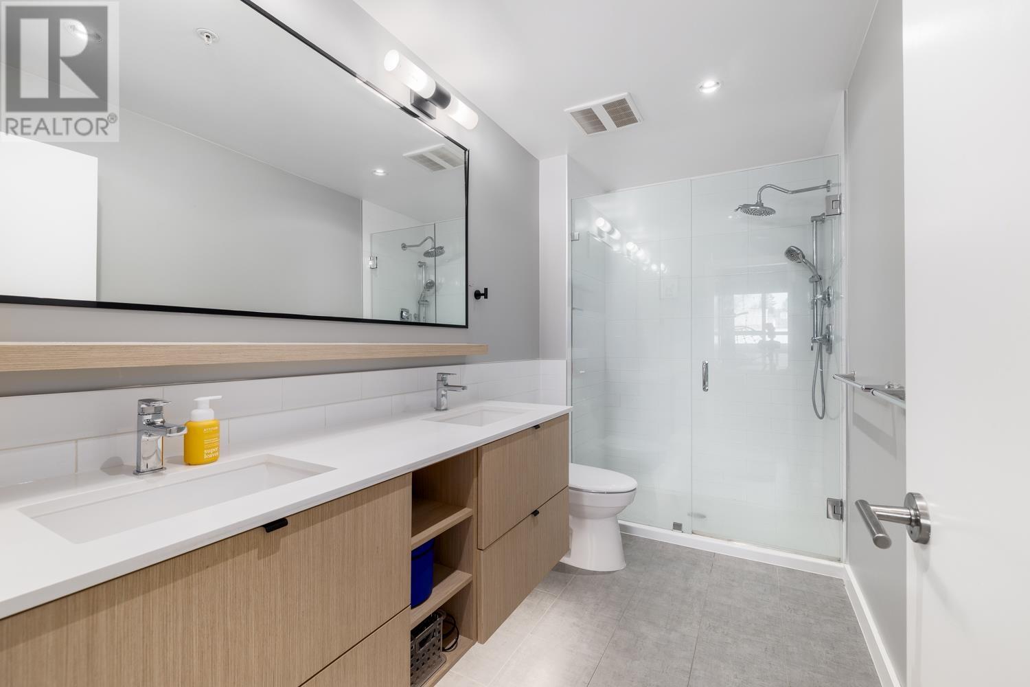 207 3205 Mountain Highway, North Vancouver, British Columbia  V7K 0A3 - Photo 18 - R3005620