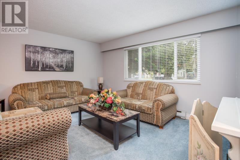 11771 Yoshida Court, Richmond, British Columbia  V7E 5C5 - Photo 3 - R3005602