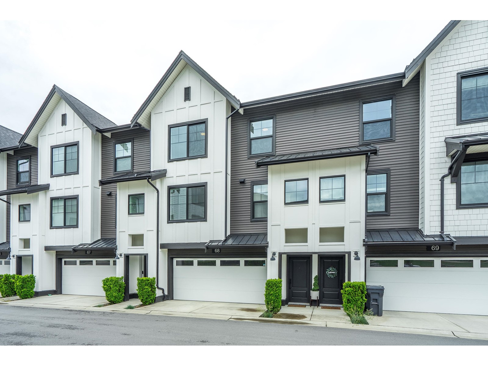 68 7967 197 Street, Langley, British Columbia  V2Y 3P1 - Photo 2 - R3005597