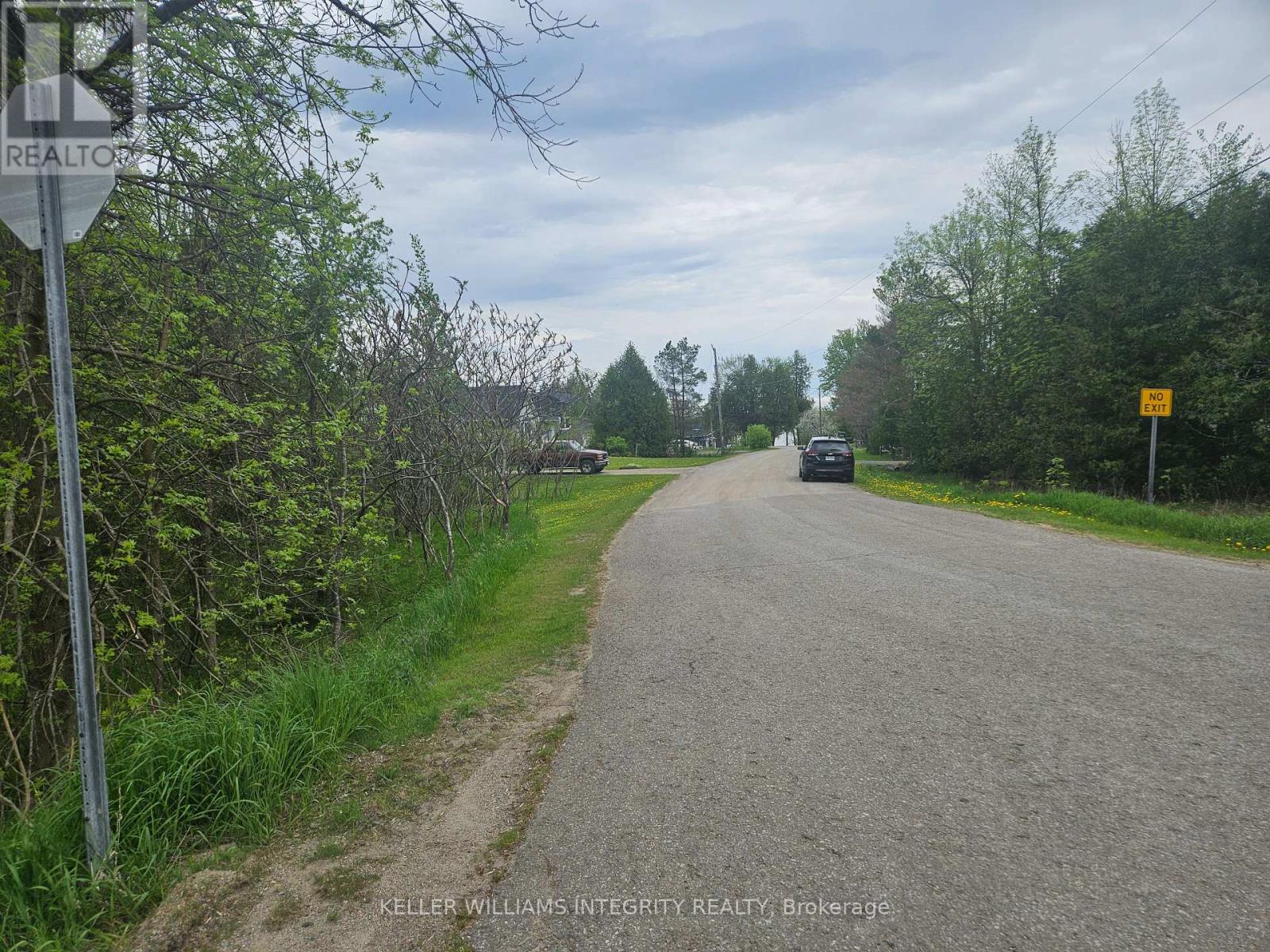 7 Grantham Road, Horton, Ontario  K7V 3Z8 - Photo 3 - X12163994