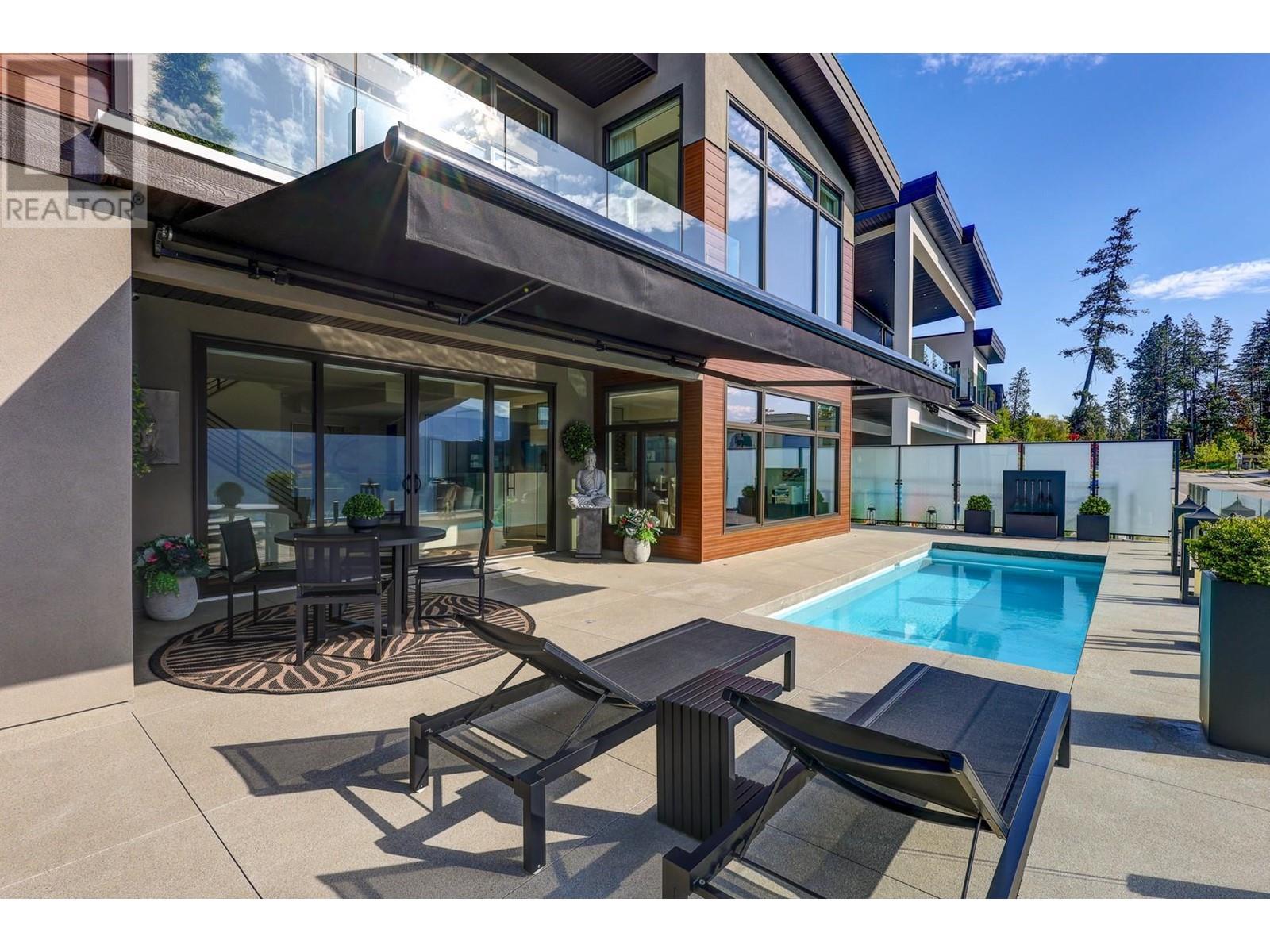 544 Clifton Lane, Kelowna, British Columbia  V1V 0B7 - Photo 4 - 10346790