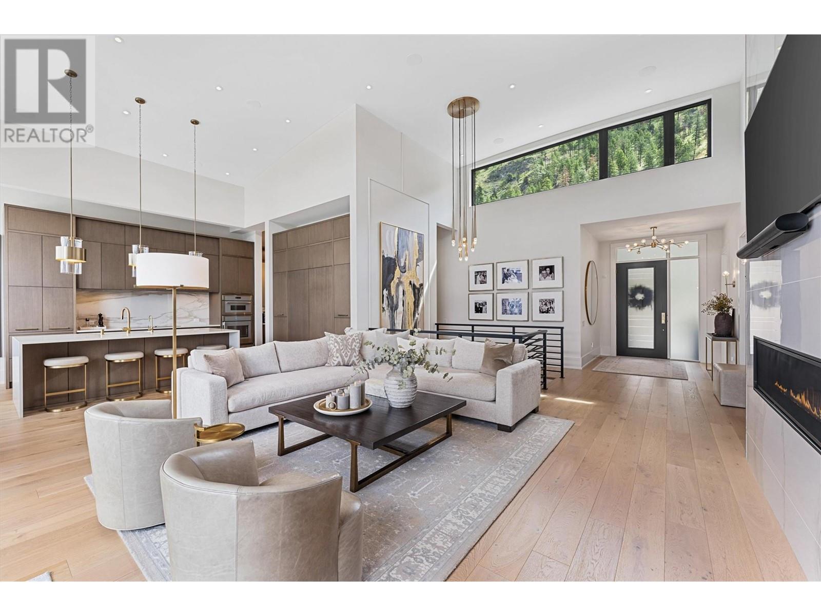 544 Clifton Lane, Kelowna, British Columbia  V1V 0B7 - Photo 8 - 10346790