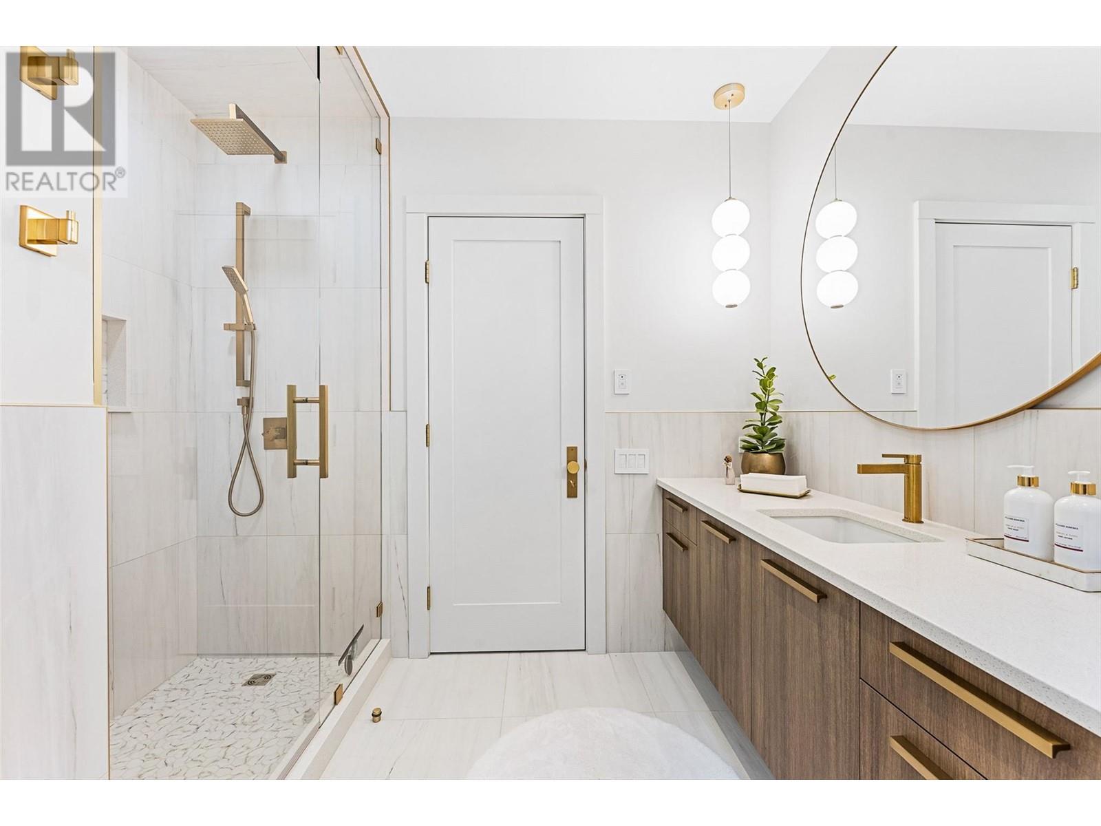 544 Clifton Lane, Kelowna, British Columbia  V1V 0B7 - Photo 48 - 10346790