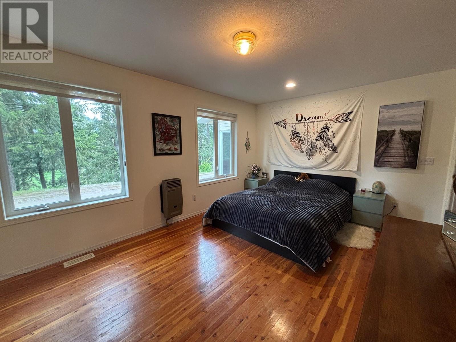 3400 Hwy 3 Highway, Rock Creek, British Columbia  V0H 1Y0 - Photo 27 - 10348767