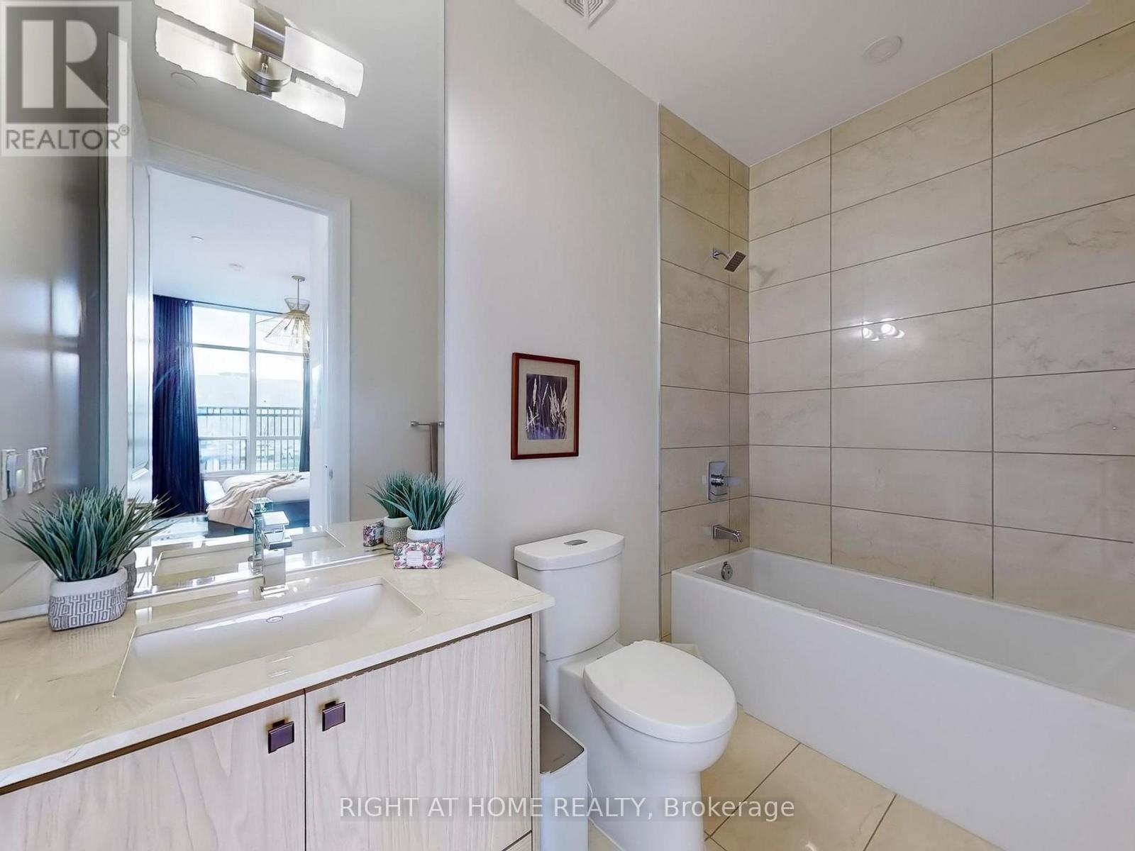 106 - 9075 Jane Street, Vaughan, Ontario  L4K 0L7 - Photo 23 - N12164000