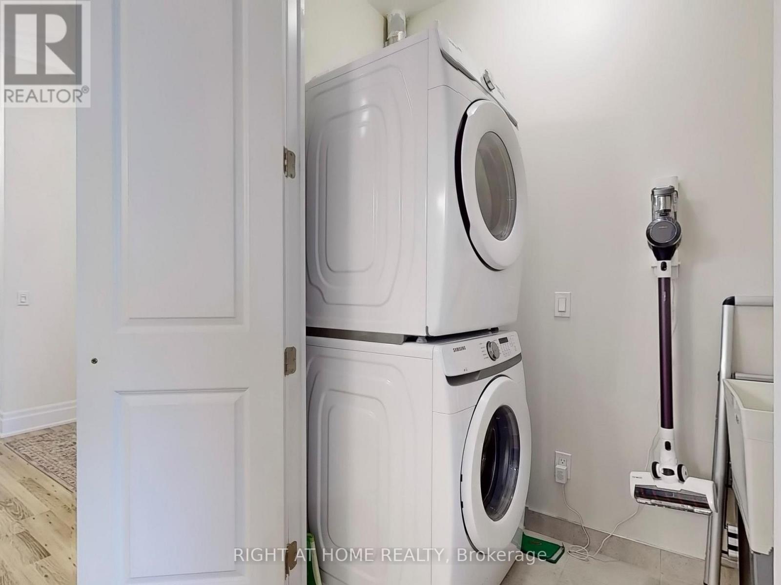 106 - 9075 Jane Street, Vaughan, Ontario  L4K 0L7 - Photo 30 - N12164000