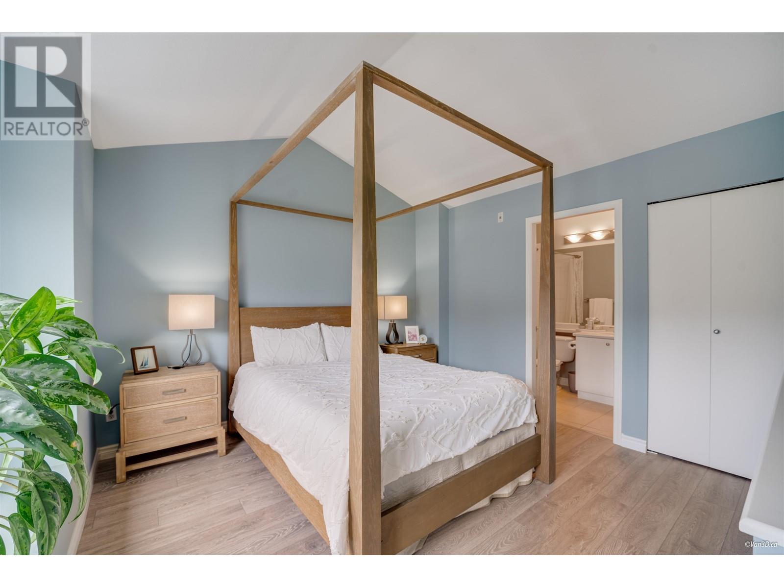7386 Hawthorne Terrace, Burnaby, British Columbia  V5E 4M4 - Photo 14 - R2988847