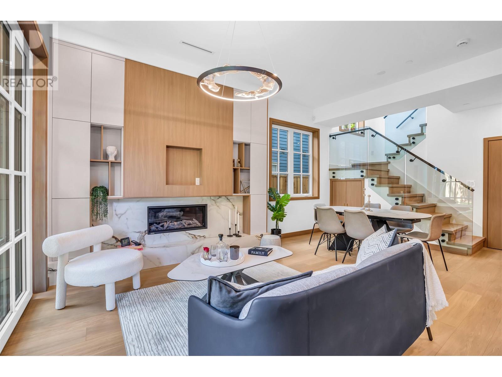 Property at 4029 W 33RD AVENUE image 5
