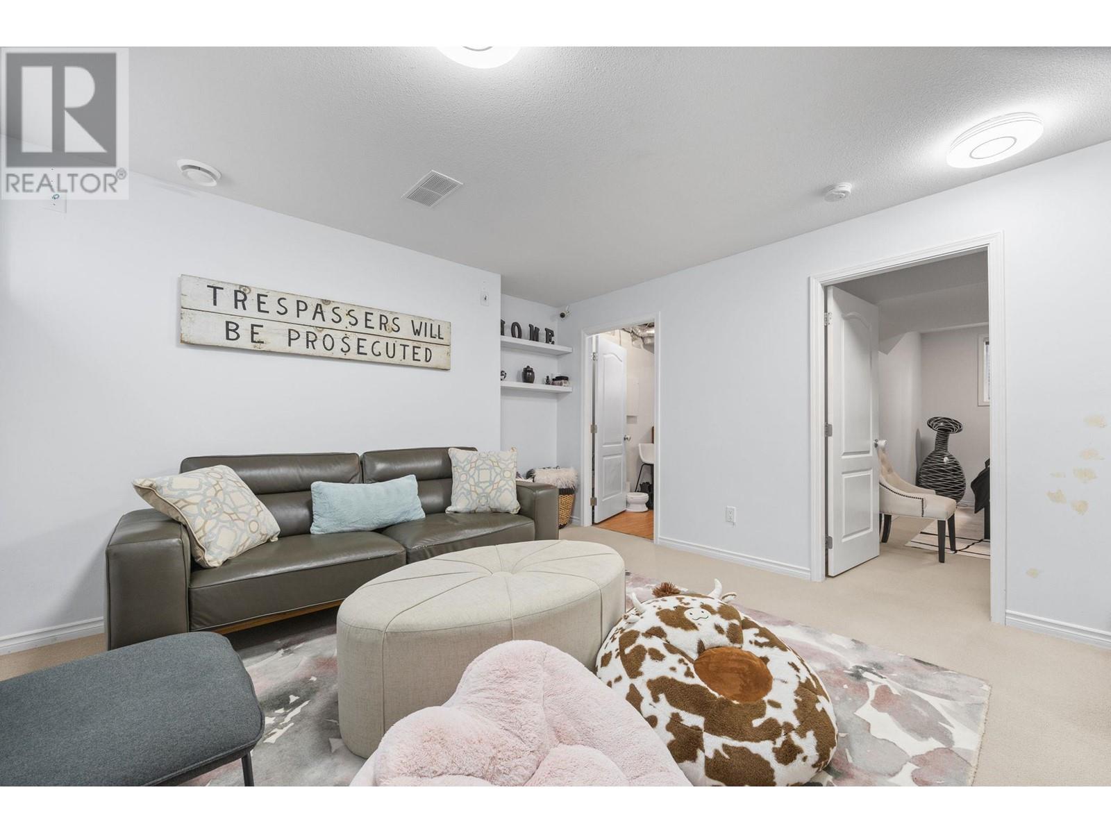 667 South Crest Drive, Kelowna, British Columbia  V1W 4W6 - Photo 48 - 10348889