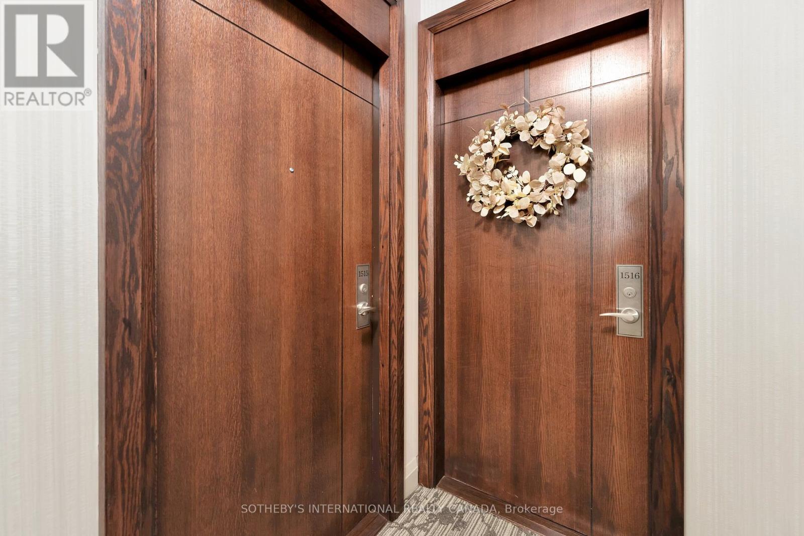1516 - 339 Rathburn Road W, Mississauga, Ontario  L5B 0K6 - Photo 4 - W12163970