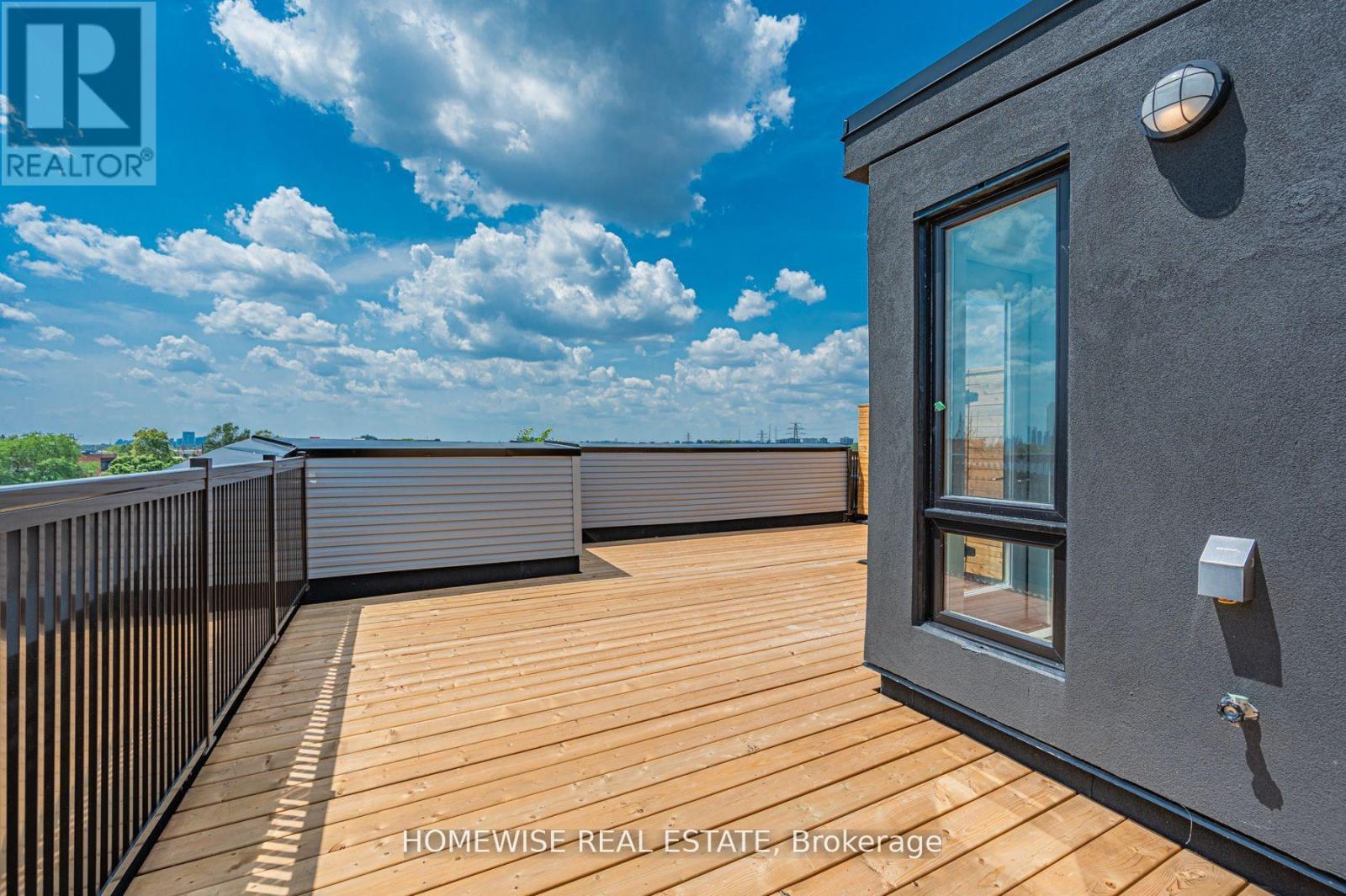 Th7 - 30 Ed Clark Gardens Boulevard, Toronto (Weston-Pellam Park), Ontario  M6N 0B5 - Photo 13 - W12163988