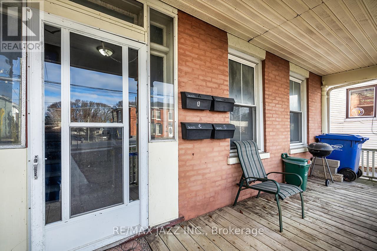 221 Walton Street, Port Hope, Ontario  L1A 1P1 - Photo 17 - X12164060