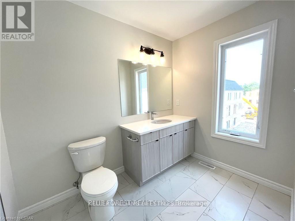 53 - 435 Callaway Road, London North (North R), Ontario  N6G 2N1 - Photo 16 - X12164074