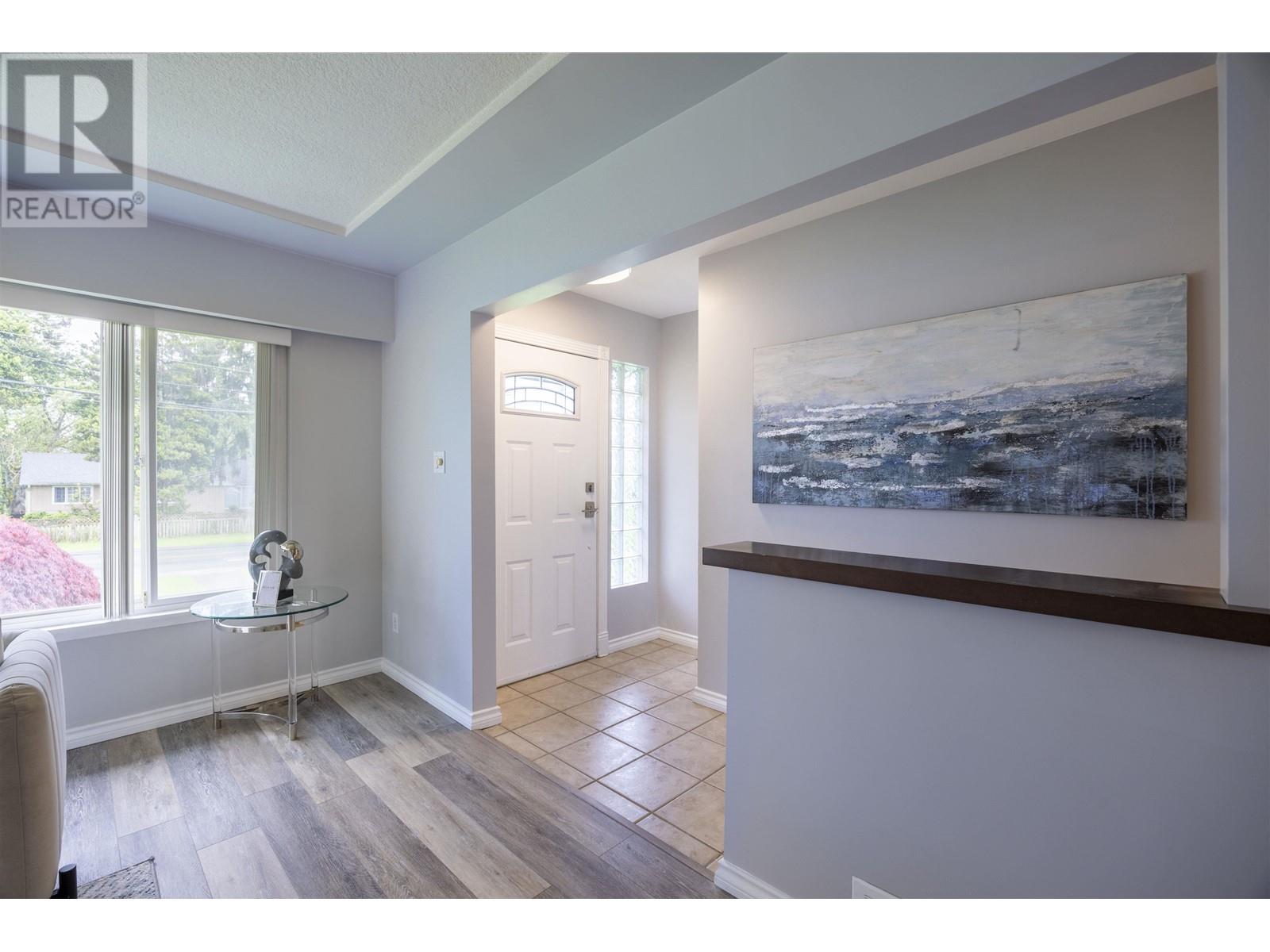 1009 Foster Avenue, Coquitlam, British Columbia  V3J 2M4 - Photo 4 - R3005642