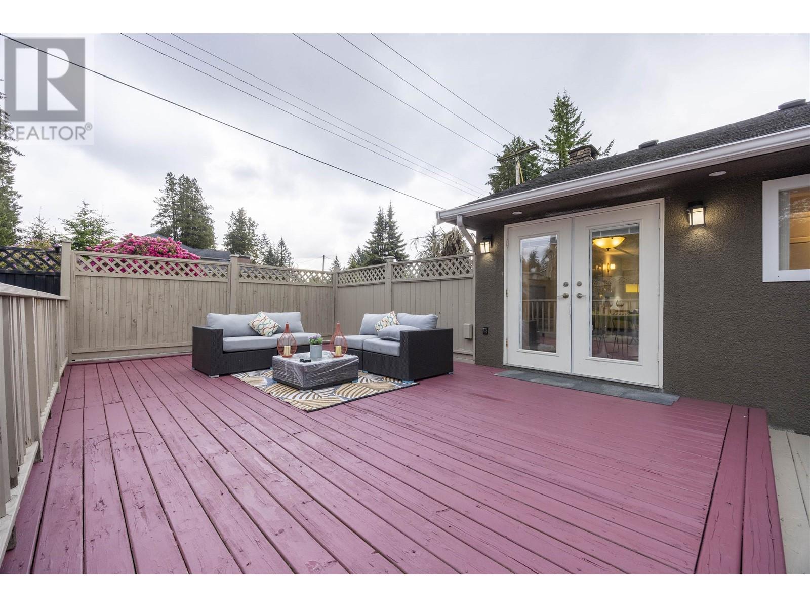 1009 Foster Avenue, Coquitlam, British Columbia  V3J 2M4 - Photo 24 - R3005642