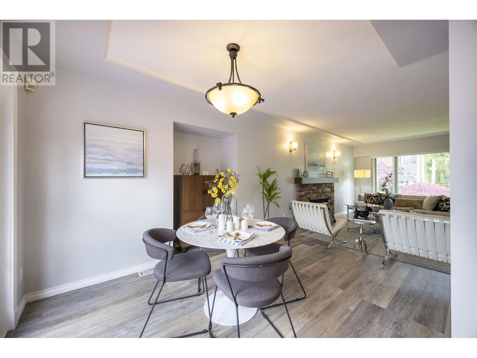 1009 Foster Avenue, Coquitlam, British Columbia  V3J 2M4 - Photo 7 - R3005642