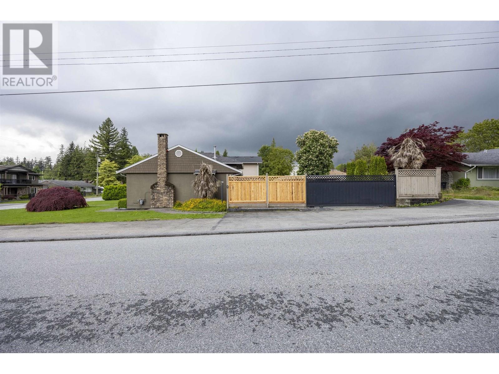 1009 Foster Avenue, Coquitlam, British Columbia  V3J 2M4 - Photo 29 - R3005642