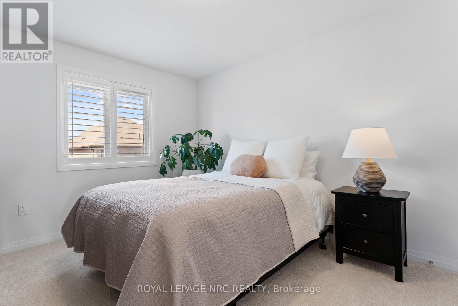 5068 Connor Drive, Lincoln (Beamsville), Ontario  L0R 1B7 - Photo 34 - X12164032