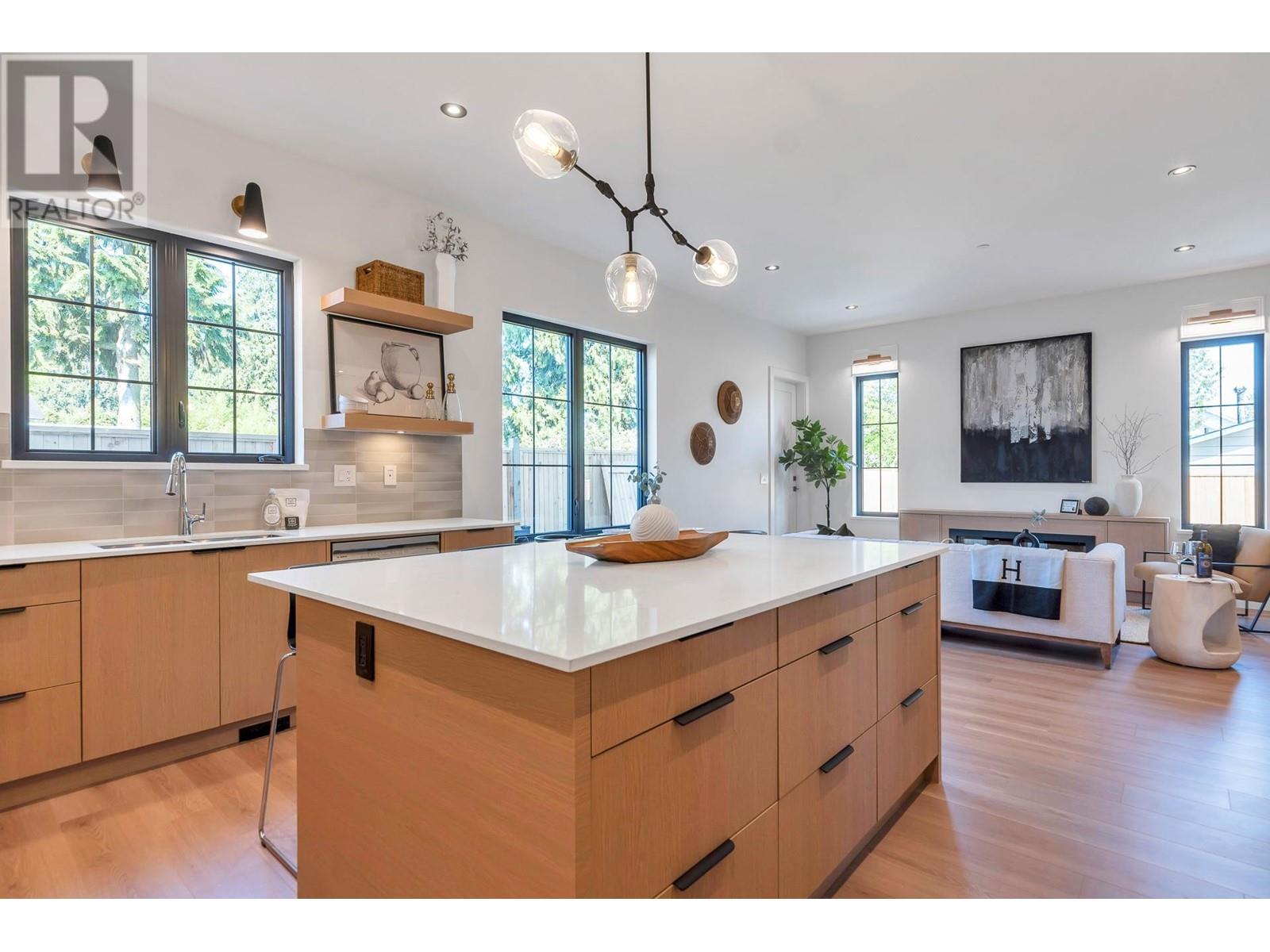 12021 Blakely Road, Pitt Meadows, British Columbia  V3Y 1J6 - Photo 18 - R2995213