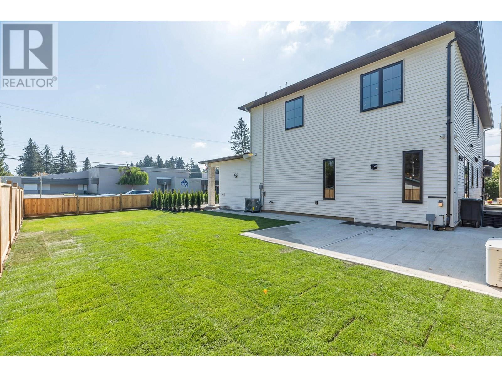 12021 Blakely Road, Pitt Meadows, British Columbia  V3Y 1J6 - Photo 36 - R2995213