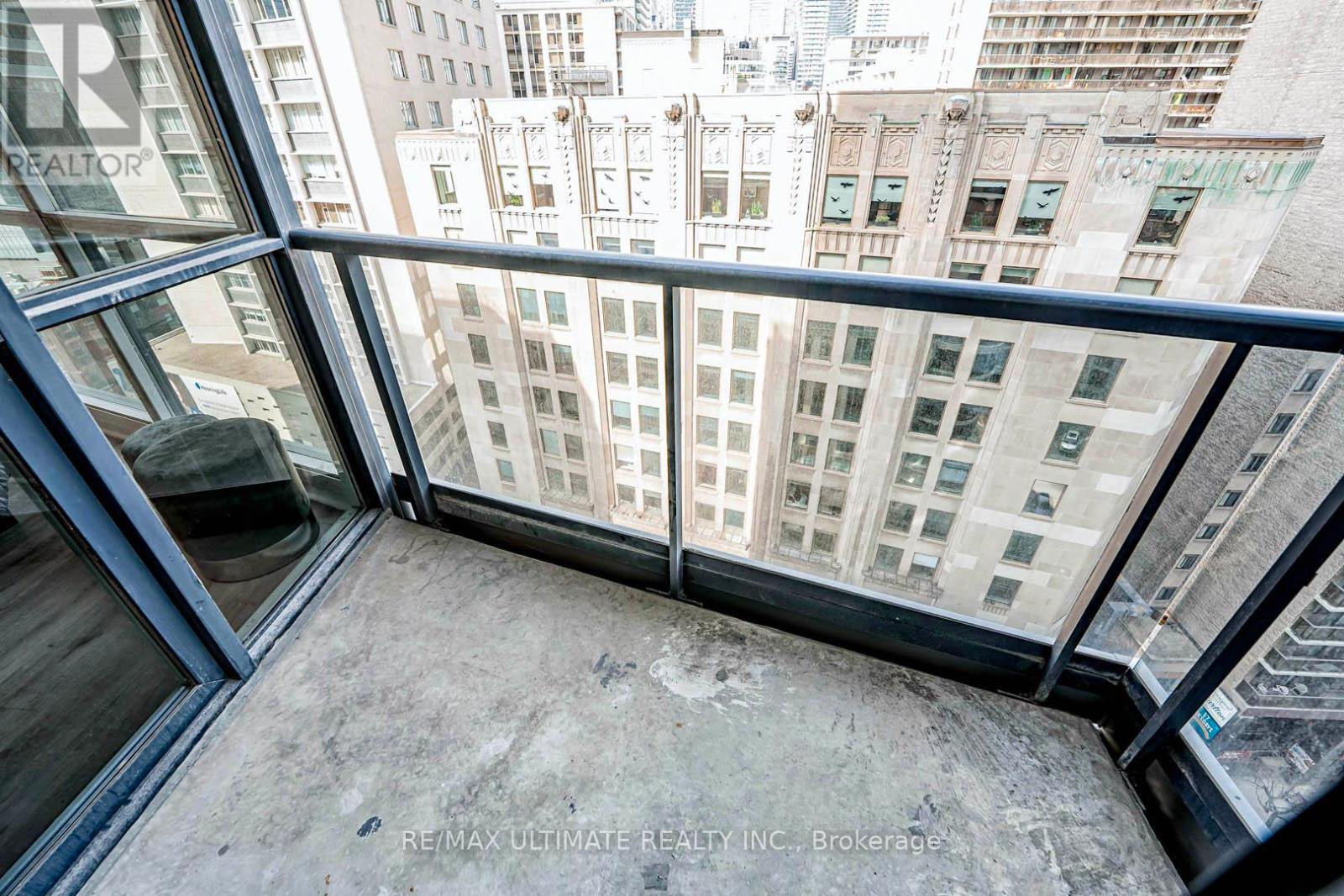 1404 - 21 Carlton Street, Toronto, Ontario  M5B 1L3 - Photo 26 - C12164046