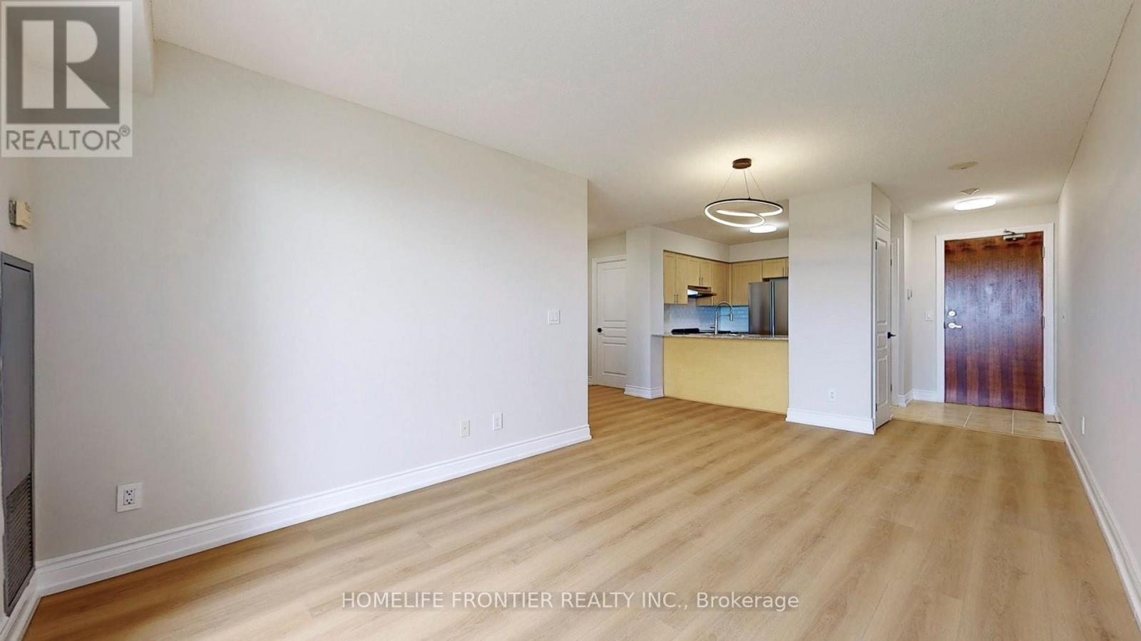 1007 - 7 North Park Road, Vaughan, Ontario  L4J 0C9 - Photo 2 - N12164009